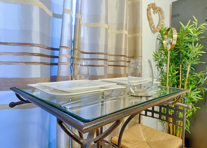 Agreable Proche Paris Et Porte De Versailles * Malakoff